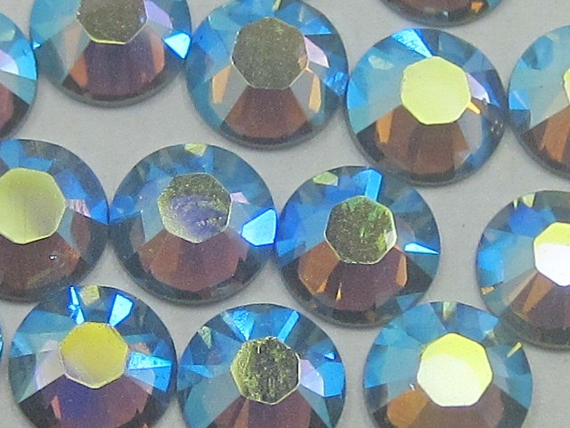 72 pcs. 20ss LIGHT SAPPHIRE AB (maxima) FLATBACK PRECIOSA