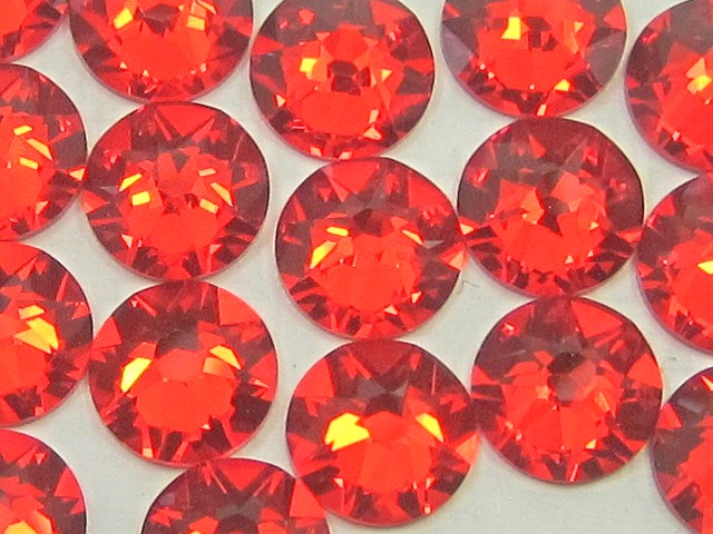 Light Orange Rhinestones 16SS